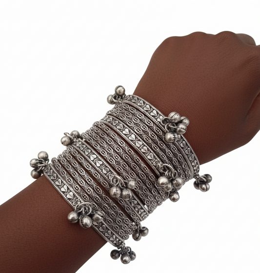 Saaz (Set as seen in Image)